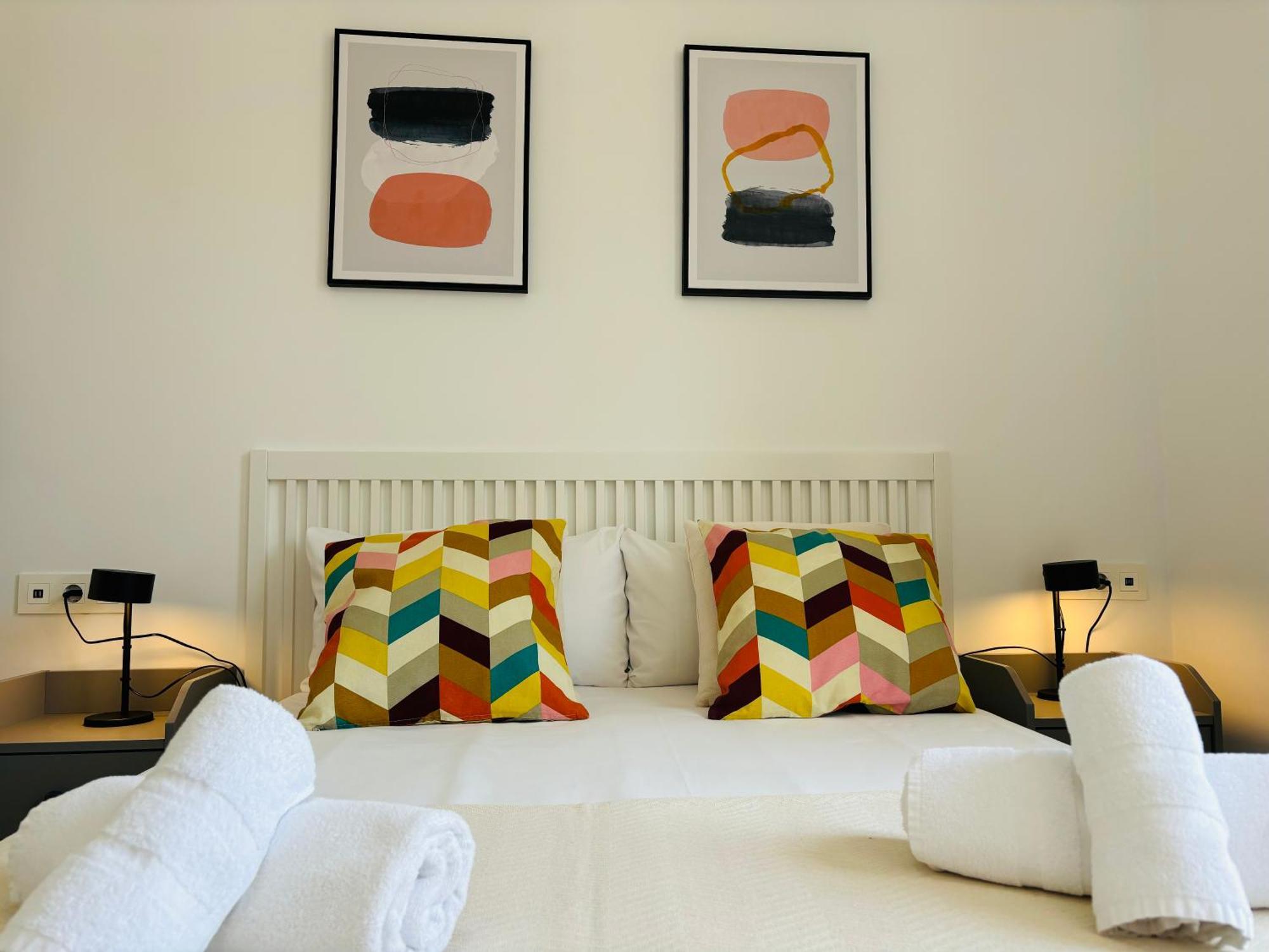 Apartamentos Alcazaba Малага Екстер'єр фото