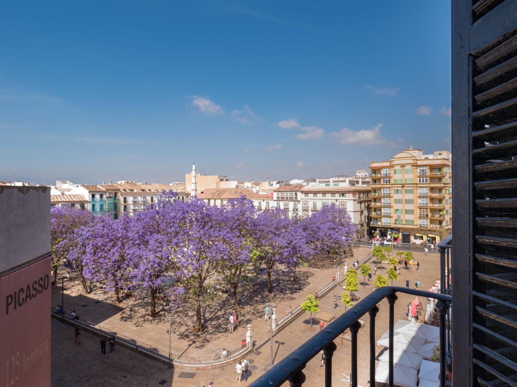 Apartamentos Alcazaba Малага Екстер'єр фото